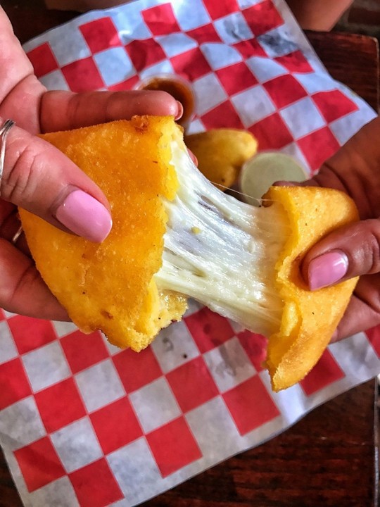 Cheese Empanada'