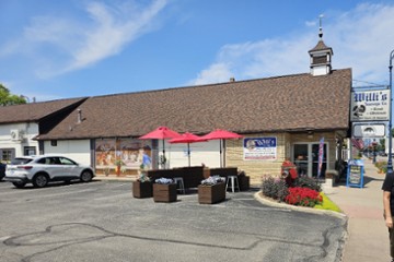 Willi's SmokeHaus & Deli