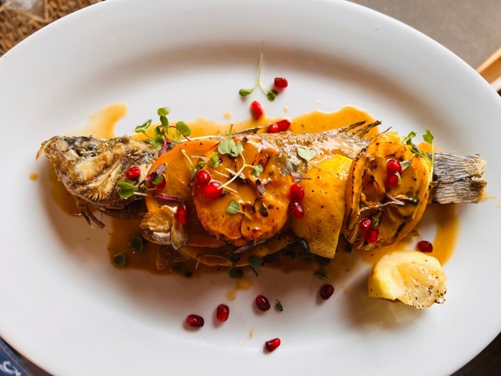 BRANZINO agli AGRUMI e MELOGRANO (GF)