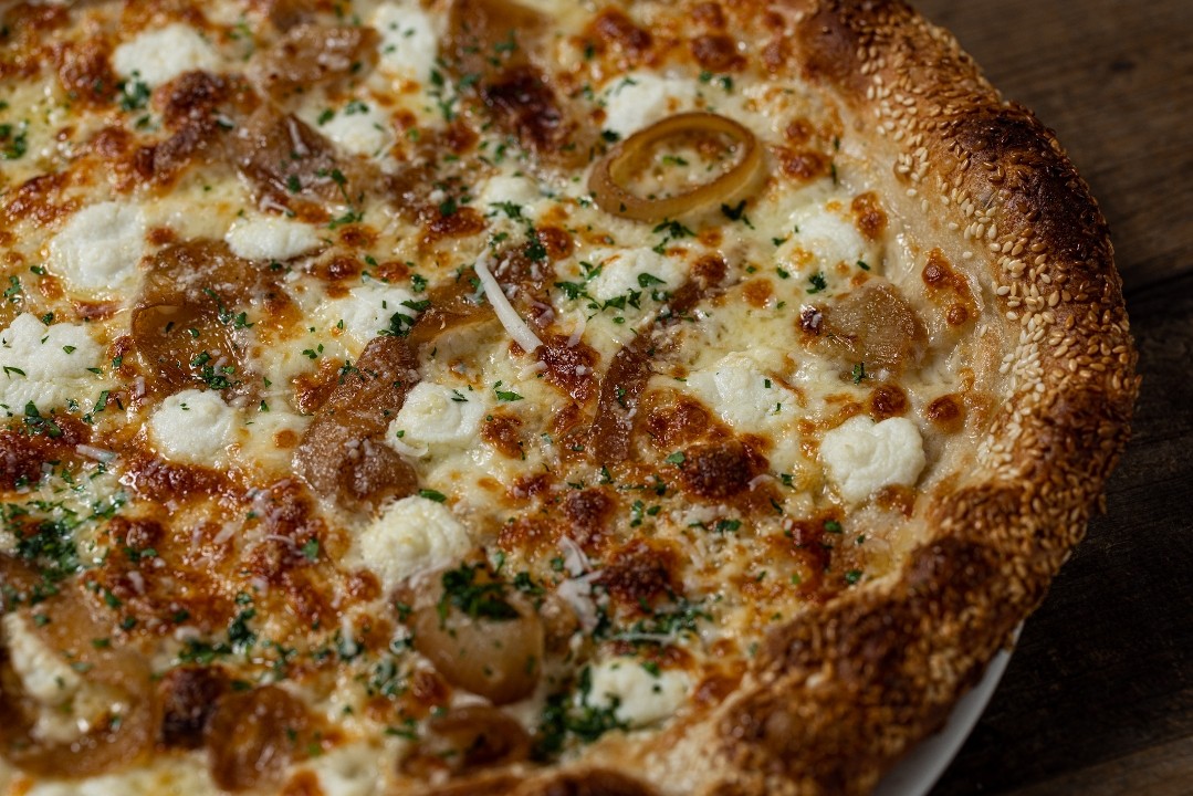 18" NY-style: Brooklyn's Best Pizza