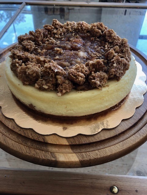 10" Apple Crisp Cheesecake