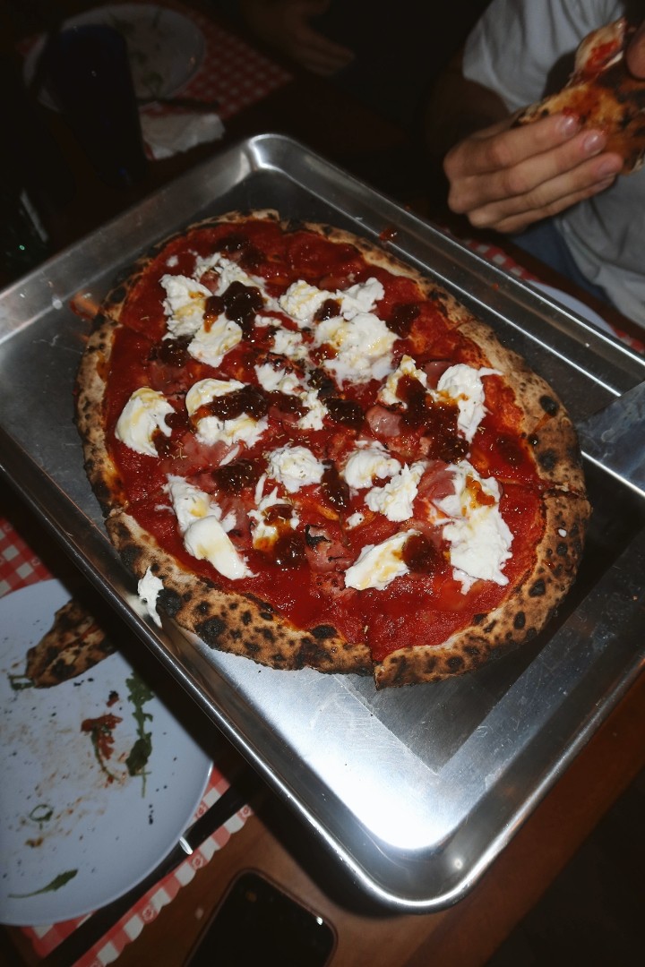 Antonacci Artisan Pizza Cafe