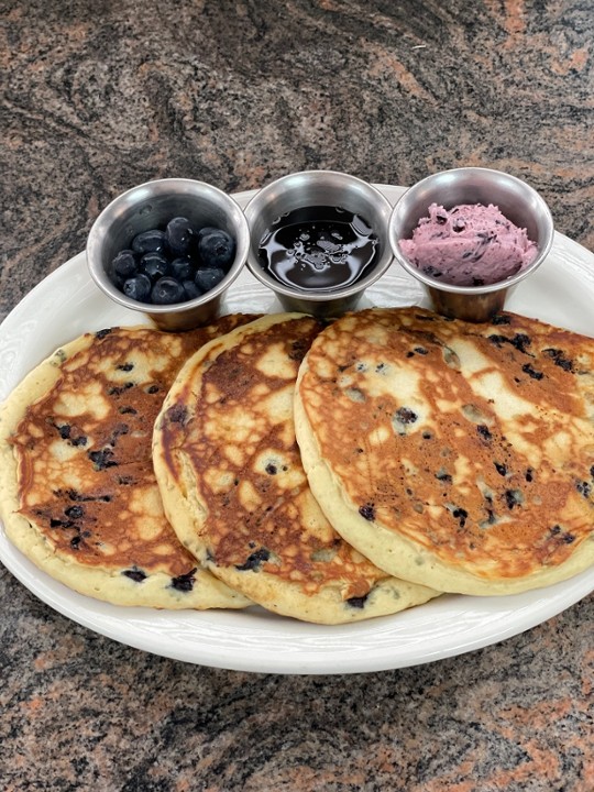 BLUEBERRY MONSTER PANCAKES