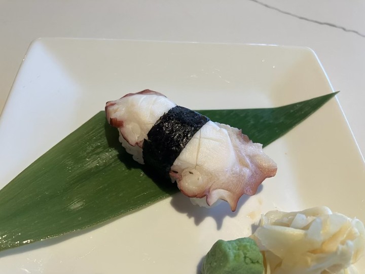 Tako (Octopus) 1 pc Nigiri/ w rice