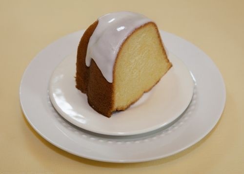 Signature Lemon Cake