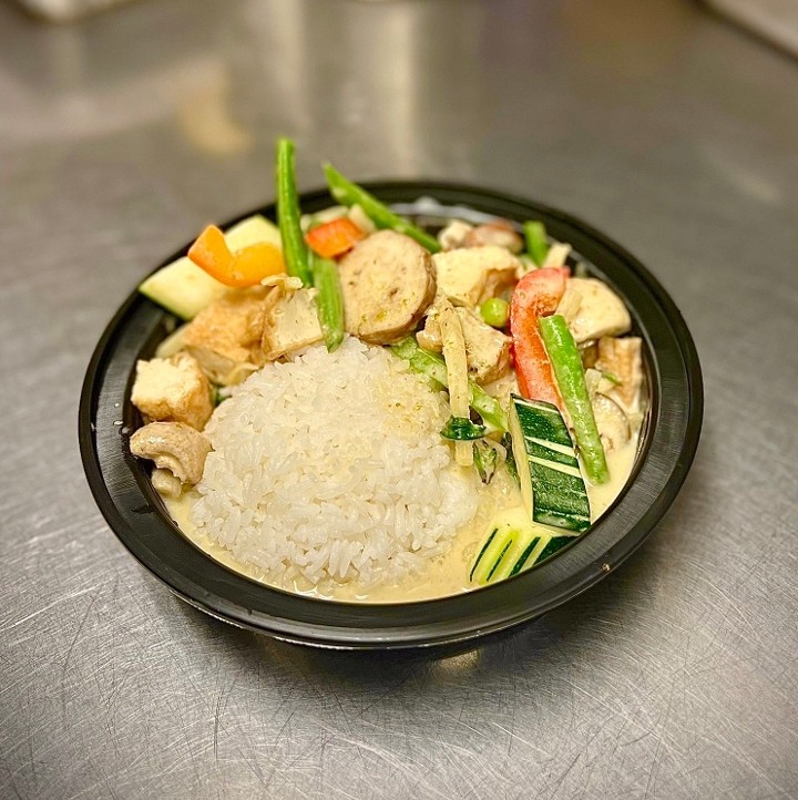 GREEN CURRY (OVER RICE)