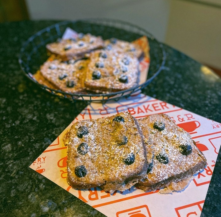 Pistachio Cherry Croissant