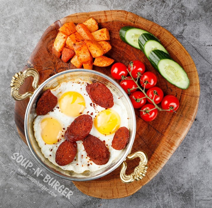 3 Sunny Side Eggs With Soujouk
