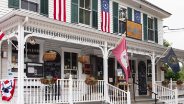 Calef's Country Store