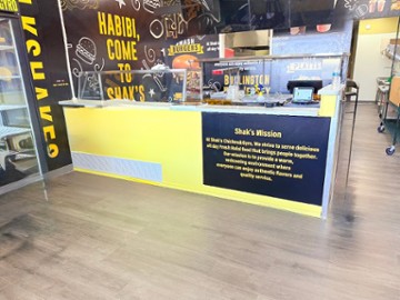 Shak’s Chicken & Gyro 1105 Sunset Rd D