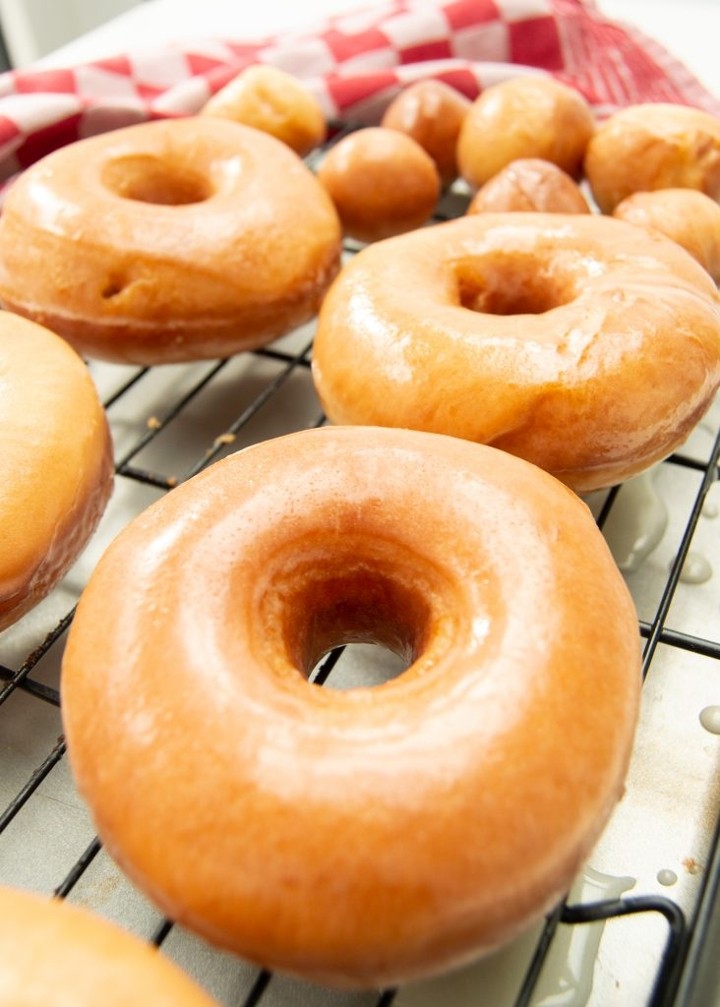 Golden Glaze Donuts - Arlington Store #1: Arlington, Matlock