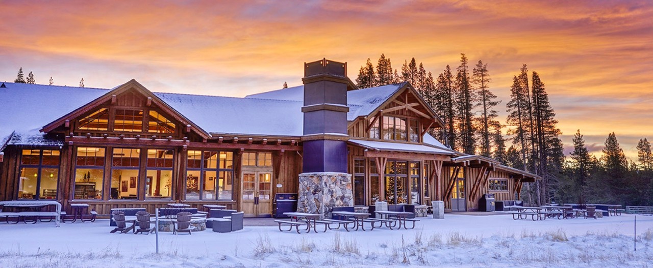 The Lodge Restaurant and Pub 12850 Northwoods Boulevard