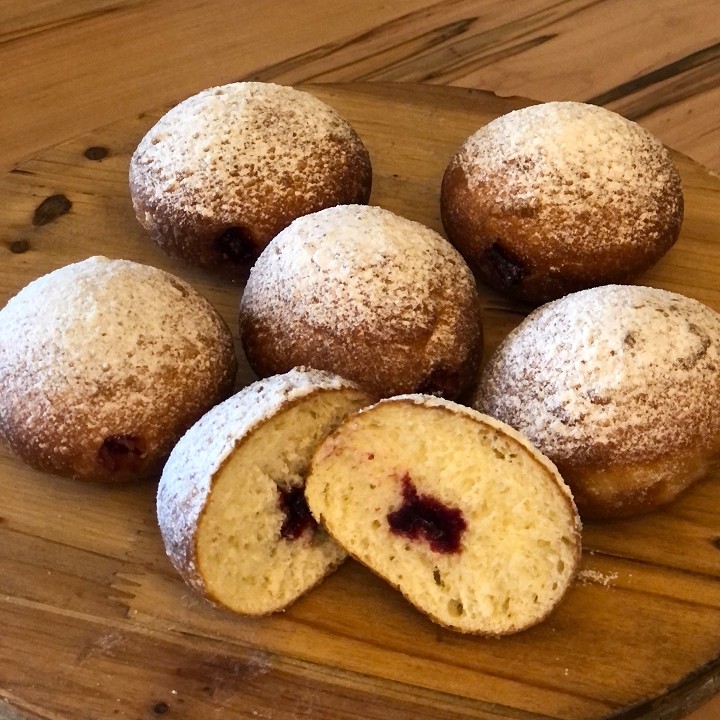 Beignet - Red Fruit