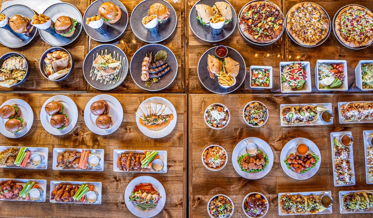 The Hub Eats & Drinks