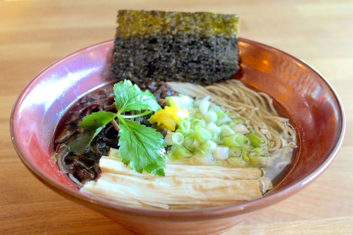 Yuzu Shio Ramen (vegetable)