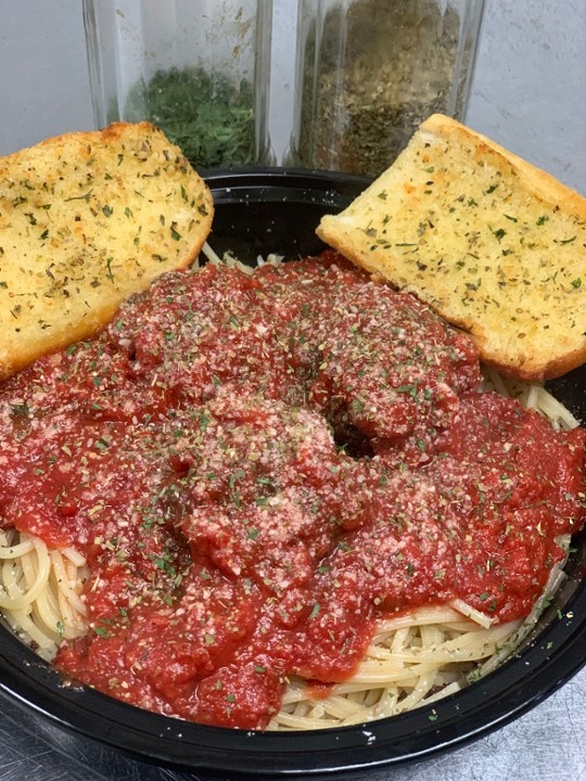 Spaghetti With Meatball Dinner