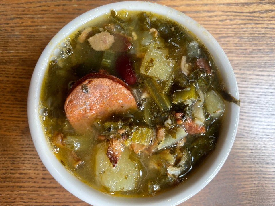 Bowl Vavo's Kale Soup