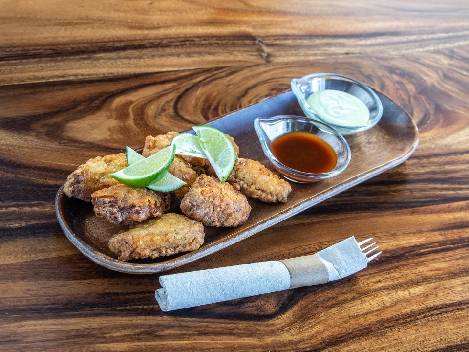 Chili Lime Fried Chicken Wings