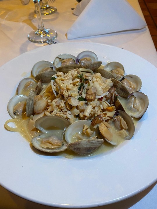 Linguini & Clams