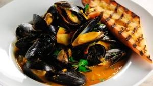 Mussels Rosso or Bianco