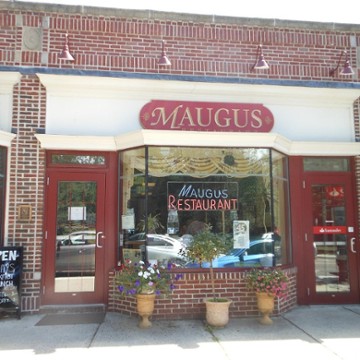 Maugus Restaurant 300 washington st