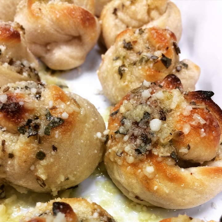 Garlic Knots