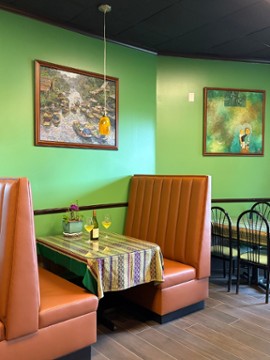 Lotus Thai Bistro 6611 Orion dr unit 106