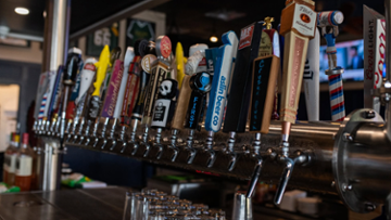 Hooked Up Ale House & Raw Bar