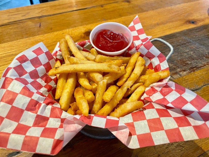 Hand-Cut Seasoned Fries