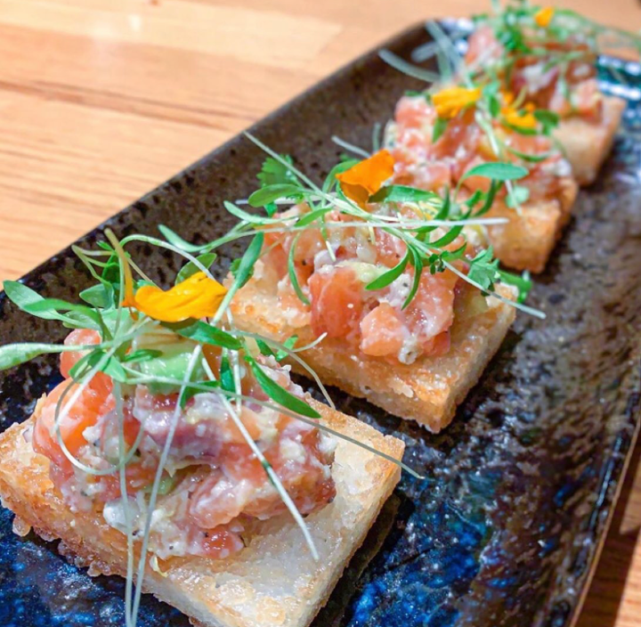 Salmon Tartare Bites