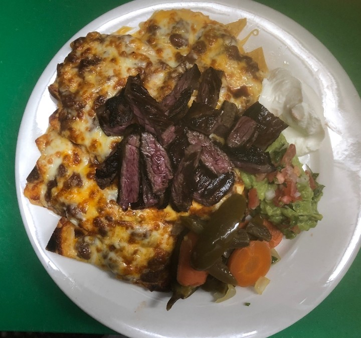 Nachos con Carne (Steak)