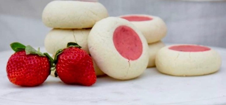 Strawberry Thumbprints Dozen