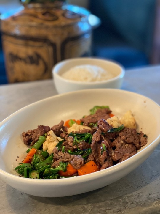 Beef and Broccoloni