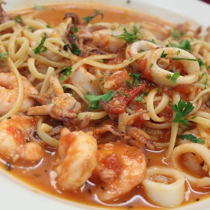 Linguini Shrimp & Calamari