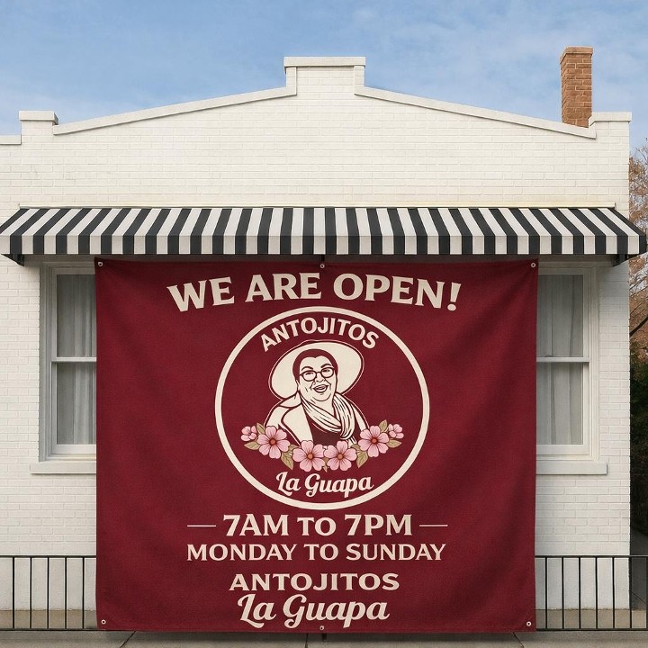 Antojitos La Guapa 2436 S OAKLEY AVE