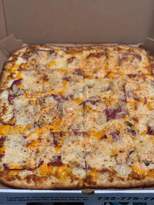 XL Reuben Pizza