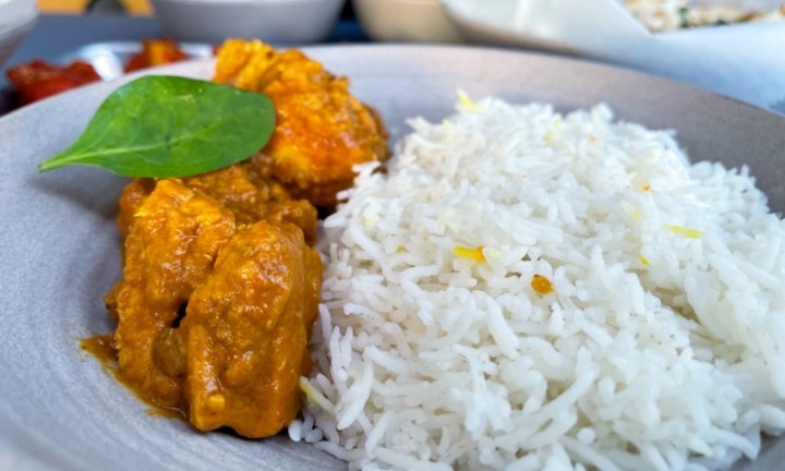 MADRAS CHICKEN *