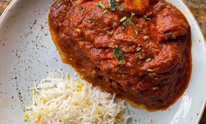 SALMON & POTATO VINDALOO *