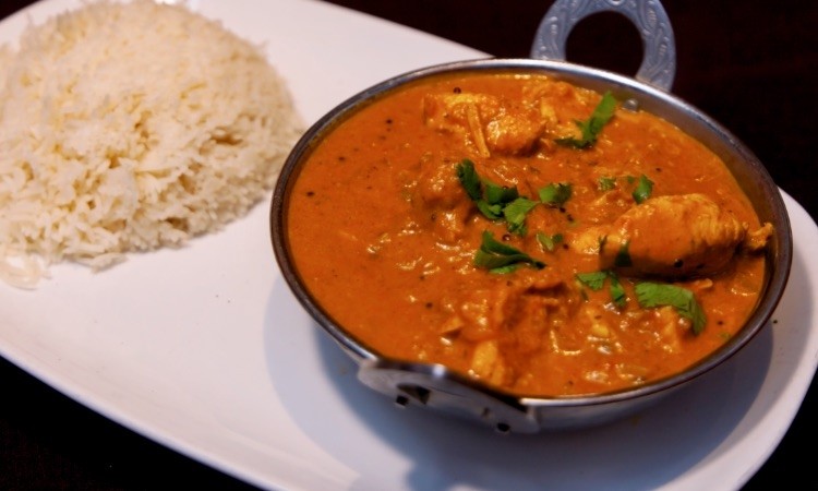 L- Madras Chicken Curry