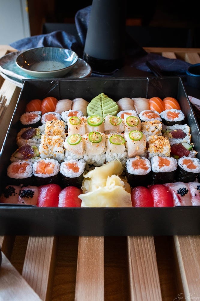 Omakase Market Sushi Box