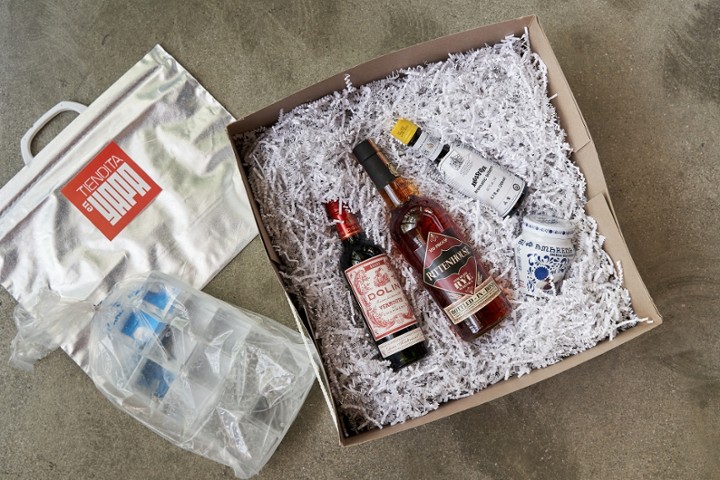 Manhattan Cocktail Kit