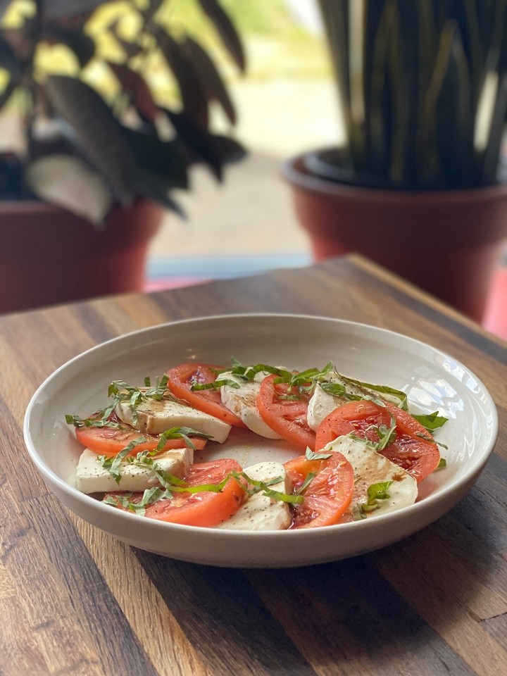 Large Caprese Salad