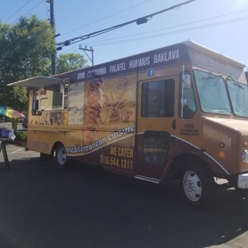 Jeeroz food truck