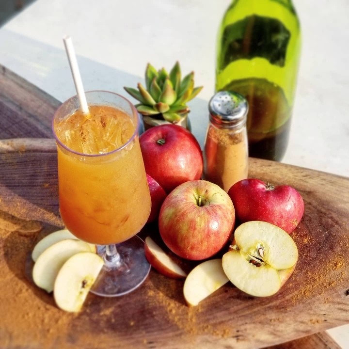 Campfire Apple Cocktail.