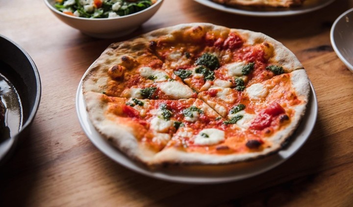 Tomato basil pizza