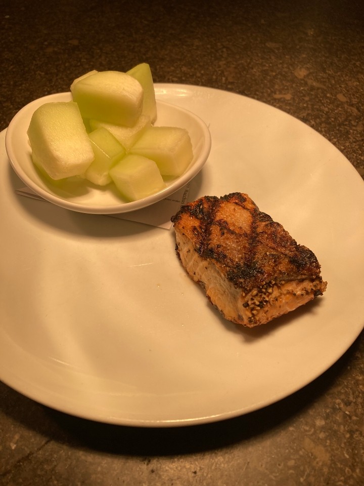 Kids Grilled Salmon & Choice of Side