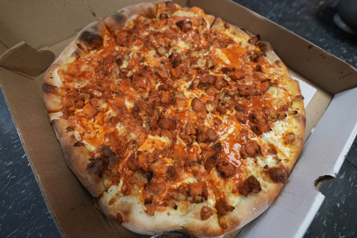 18"  Buffalo Chicken Pizza