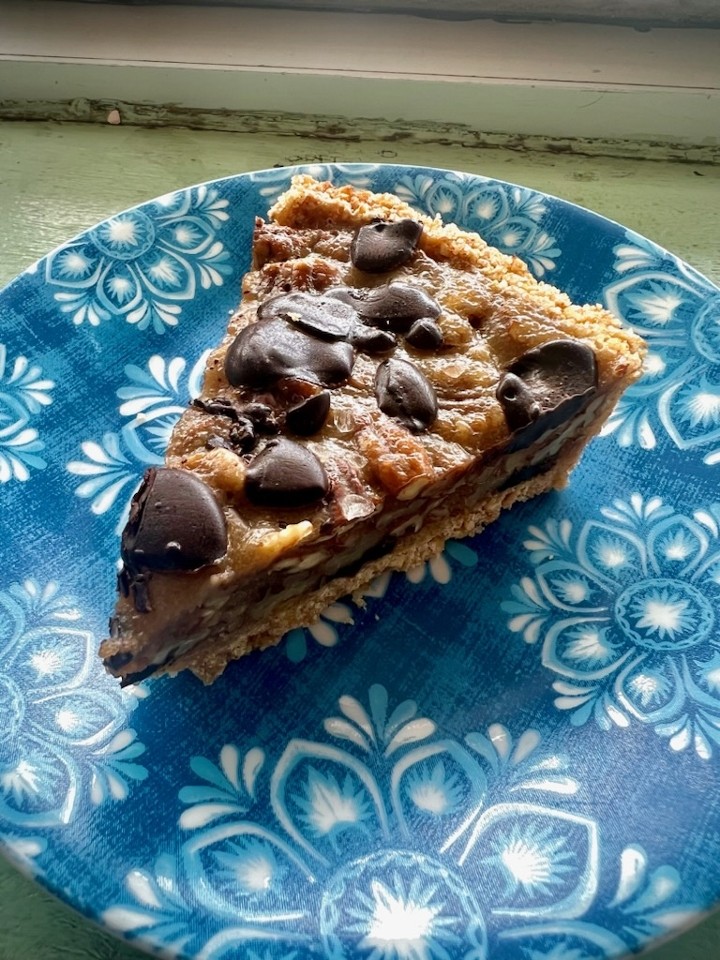Dark Chocolate Pecan Pie (V/GF)