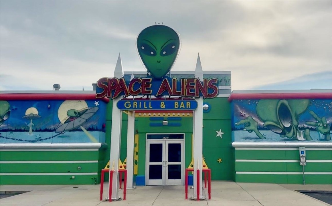 Space Aliens Grill & Bar Bismarck