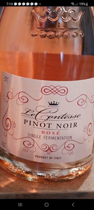 Le Contesse Sparkling Rose Pinot Nero